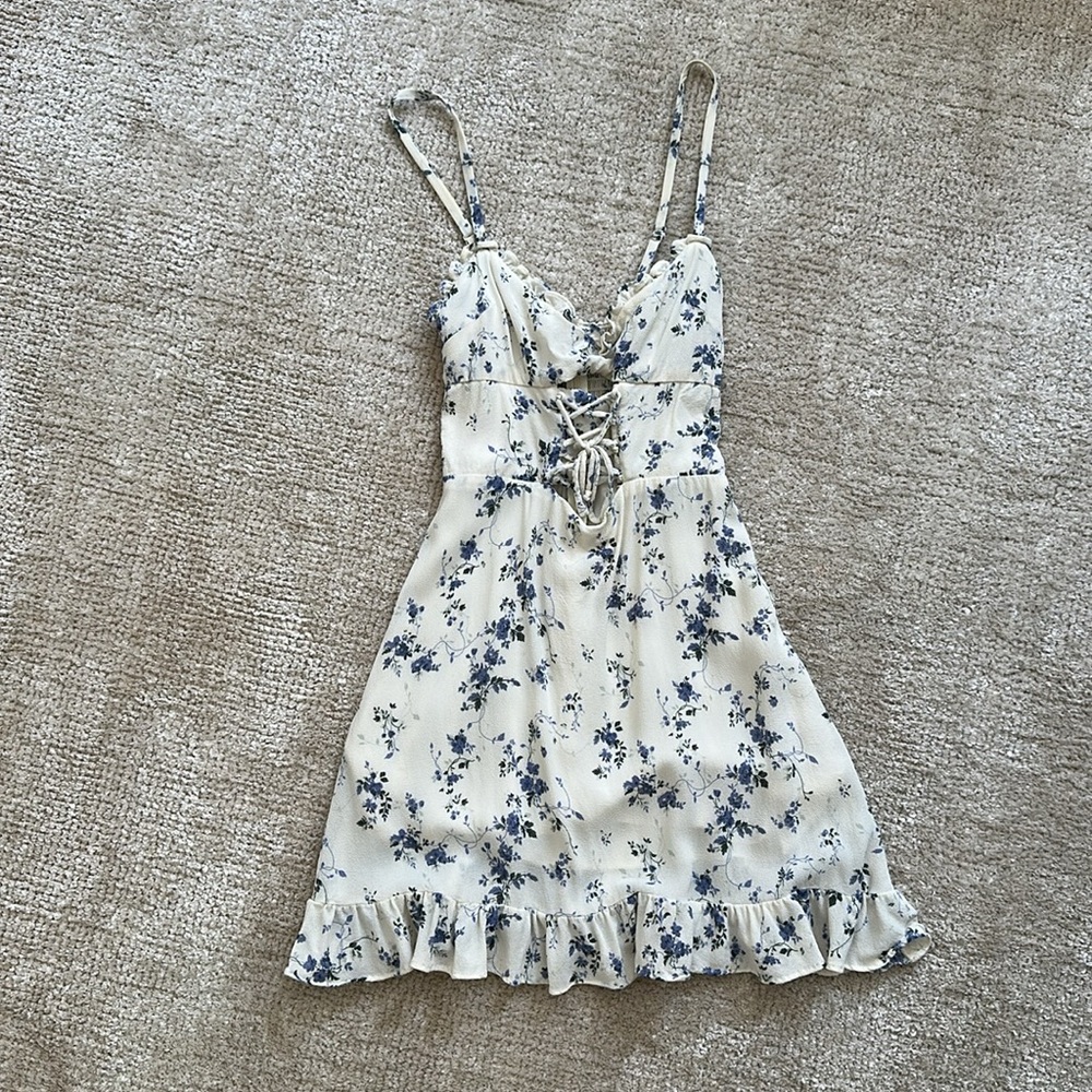 Reformation White and Blue Floral Mini Dress - Picture 2 of 6